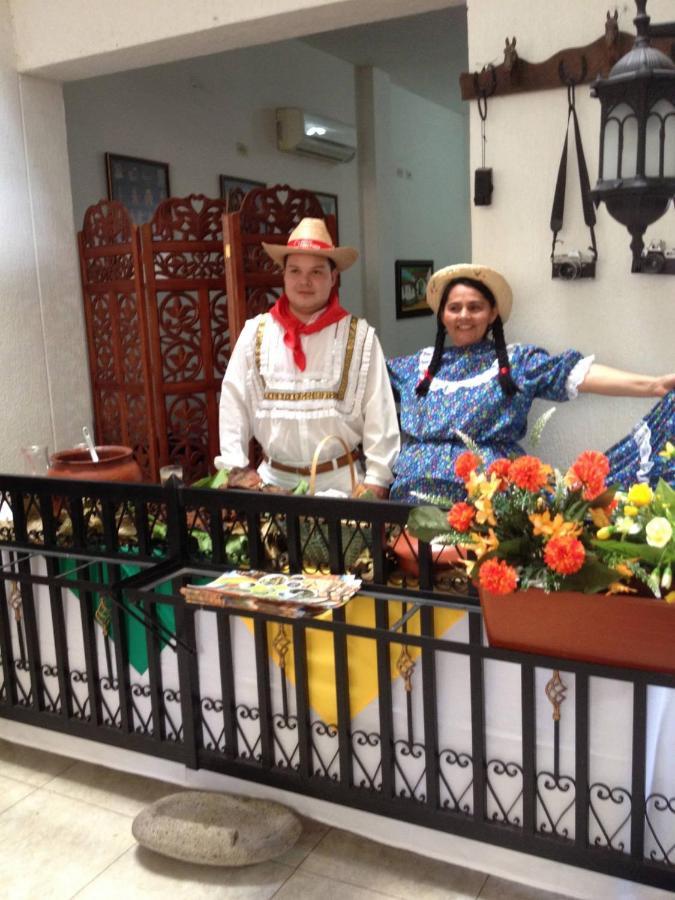 Hotel Casa Pablo Нейва Экстерьер фото